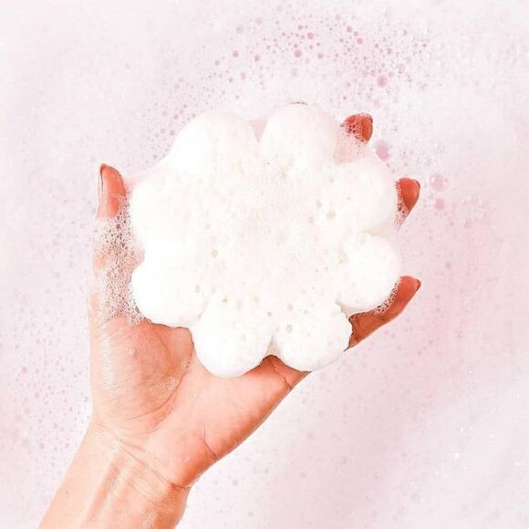 Spongelle Art Chinois Collection Body Buffer • Lavender Sky • New in Box - Picture 5 of 10